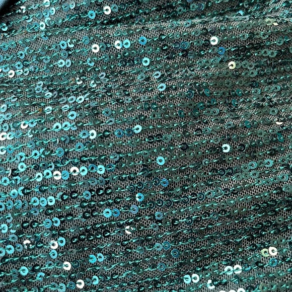 Midnight Doll Women's Surplice V-Neck Sequin Romper size Small - Picture 3 of 6